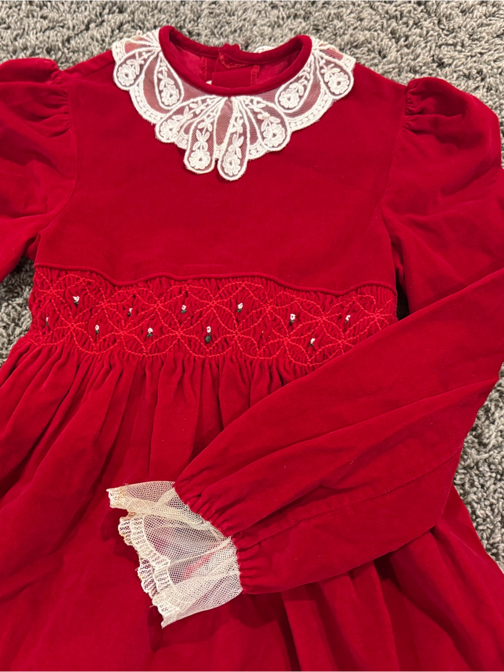 Vintage Polly Flinders Girls Red Velvet Dress with Lace Collar and embroidey - Picture 4 of 8